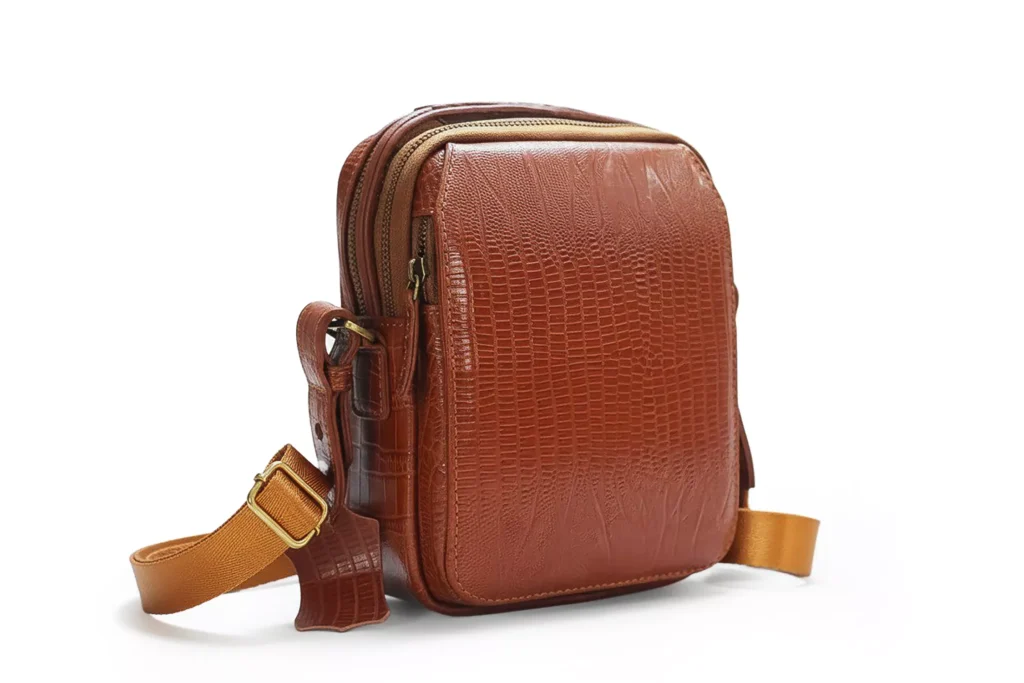 Lederschultertasche für Herren